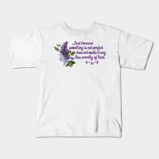 Bridgerton Quote Worthy of Love Kids T-Shirt